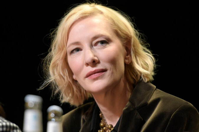 "Draculas Haus": Die Hollywood-Schauspielerin Cate Blanchett muss nach der Entdeckung von Fledermäusen in ihrer Villa Renovierungsarbeiten durchführen