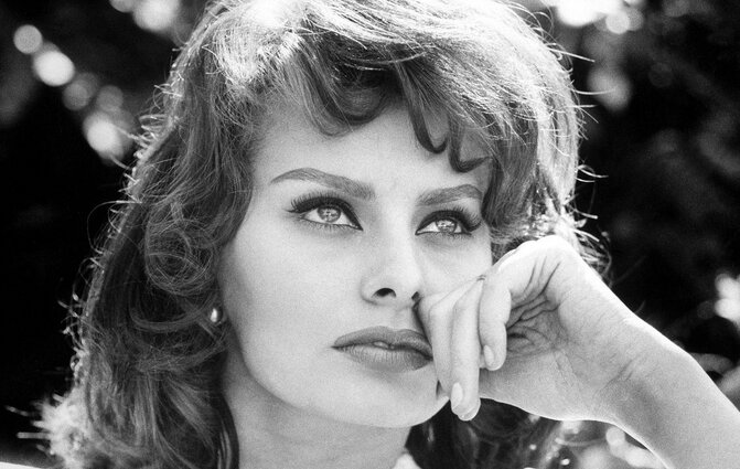 Wie sich die berühmte Schauspielerin Sophia Loren in den Jahren ihrer Karriere verändert hat