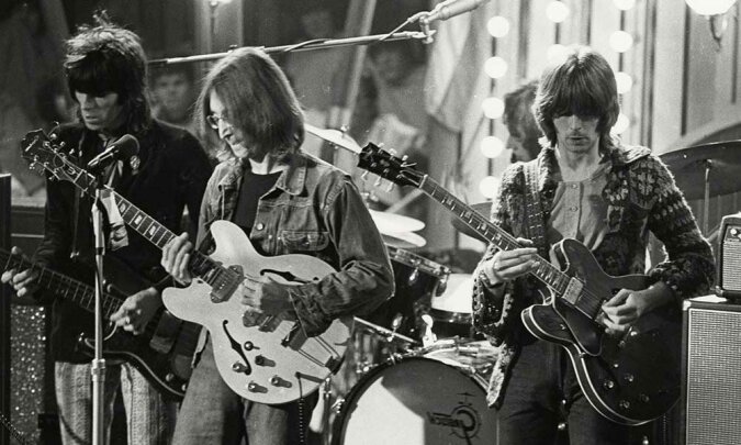 Für wie viel die persönlichen Gegenstände der Rock'n'Roll-Legenden John Lennon, Eric Clapton und Chuck Barry versteigert werden