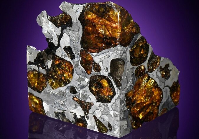 "Sternenstaub": Ein Meteorit mit Überresten kosmischer Teilchen, die sieben Milliarden Jahre alt sind, wird versteigert