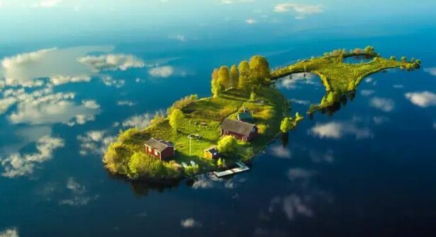 Die Schönheit der vier Jahreszeiten auf der kleinen finnischen Insel Langstein