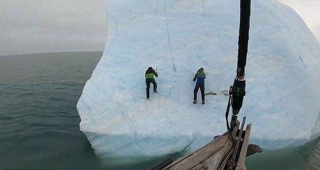 Eisberg drehte sich unter den Füßen der Forscher um: die Einzelheiten