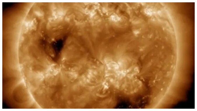 Ein riesiges Loch ist auf der Sonne erschienen. Quelle:NASA