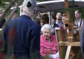 Königin besucht Blumenausstellung in Chelsea. Quelle: Getty Images