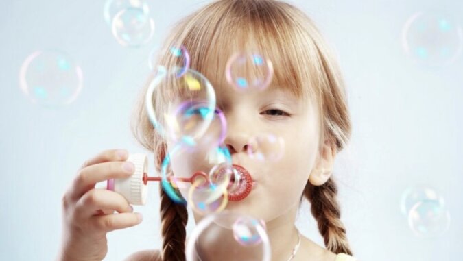 Die Blasen platzen nicht sofort, sondern behalten ihre ursprüngliche Form. Quelle: focus.сom