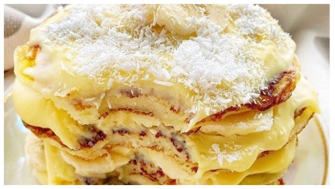 Pfannkuchen mit Pudding und Banane. Quelle: pinterest.сom