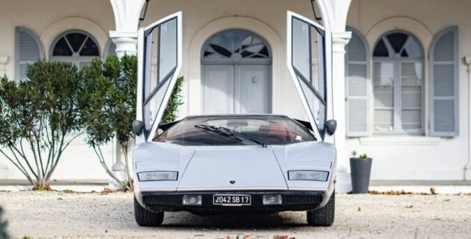 Lamborghini Countach LP400 „Periscopio“ stand fast 30 Jahre in der Garage. Quelle:Artcurial