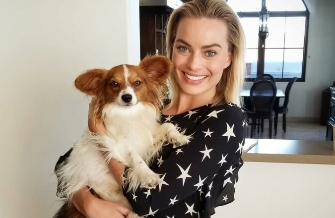 "Ergänzung der Familie": Hollywoodstar Margot Robbie hat Bilder mit einem neuen Haustier veröffentlicht