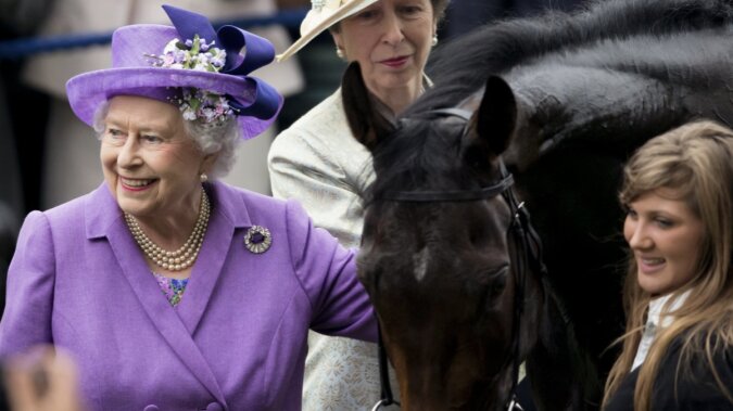 Queen Elizabeth beim Rennen in Ascot. Quelle: Getty Images
