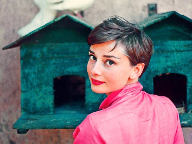 "Die andere Seite des Ruhms": Enkelin von Audrey Hepburn erzählte, was für ein Mensch ihre berühmte Großmutter wirklich war
