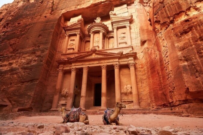 Geheimnisvolle Petra: Die verlorene Stadt, die zum achten Wunder der Antike wurde