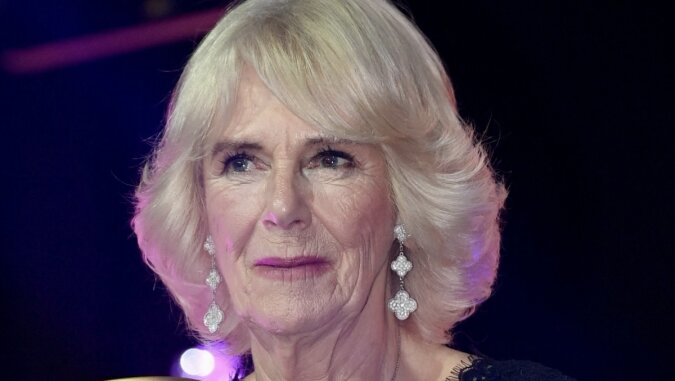 Königingemahlin Camilla überreicht Preis an Booker-Preisträger. Quelle: Getty Images