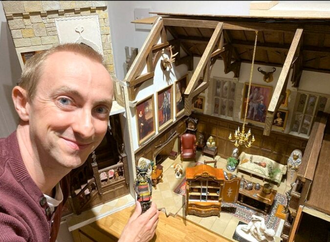 Ein Brite baut seit 30 Jahren eigenes Miniaturschloss mit detaillierter Einrichtung