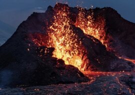 Ein Vulkanausbruch. Quelle:luigimorbidelli/Adobe Stock