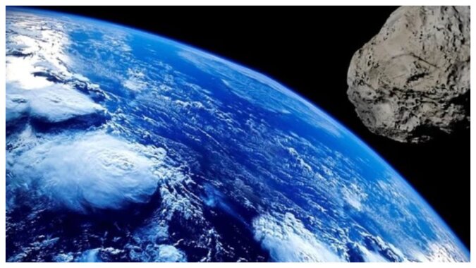 Gefährlicher 1 km breiter Asteroid rast auf unseren Planeten zu. Quelle: HiTech Wiki