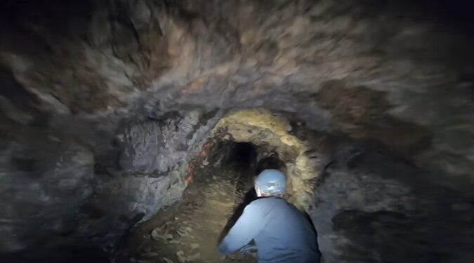 Höhle. Quelle: Screenshot YouTube