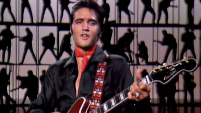 Auch Presleys V-2-Gitarre wird unter den Hammer kommen.  Quelle: Screenshot YouTube
