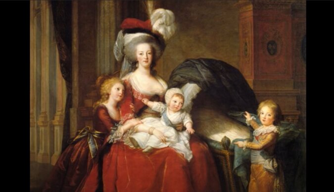 "Vermächtnis der Königin": Marie Antoinettes Spiegel hing 40 Jahre lang in einem Badezimmer, Details