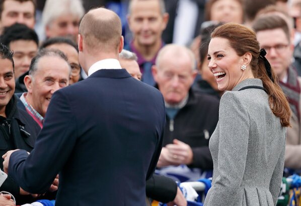 Familienhumor: Herzogin Kate mag es, Prinz William zu ärgern