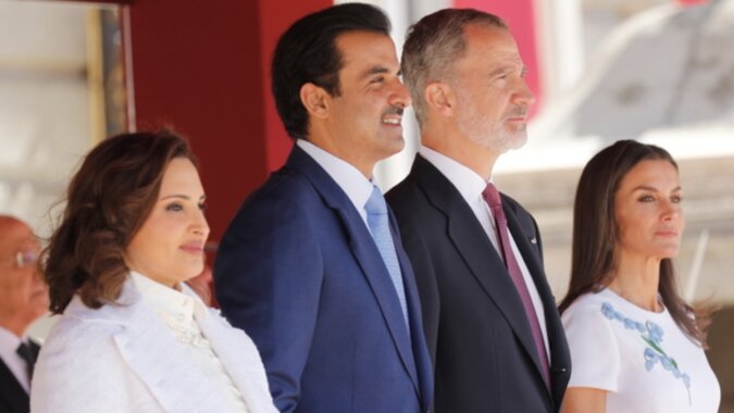 Empfang der spanischen Monarchen und des Scheichs von Katar mit seiner Frau. Quelle: Getty Images